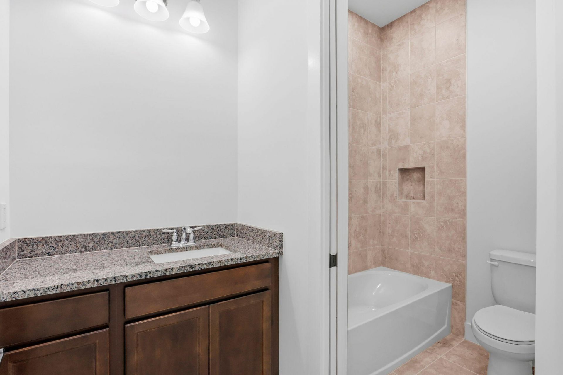 13985 Spruce Pine Drive, Westlake, FL 33470 Photo
