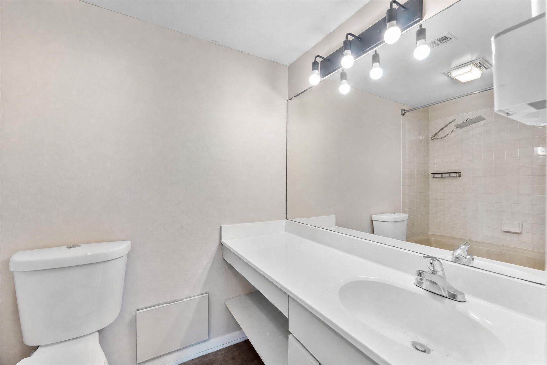 3750 Victoria Drive, West Palm Beach, FL 33406 Photo