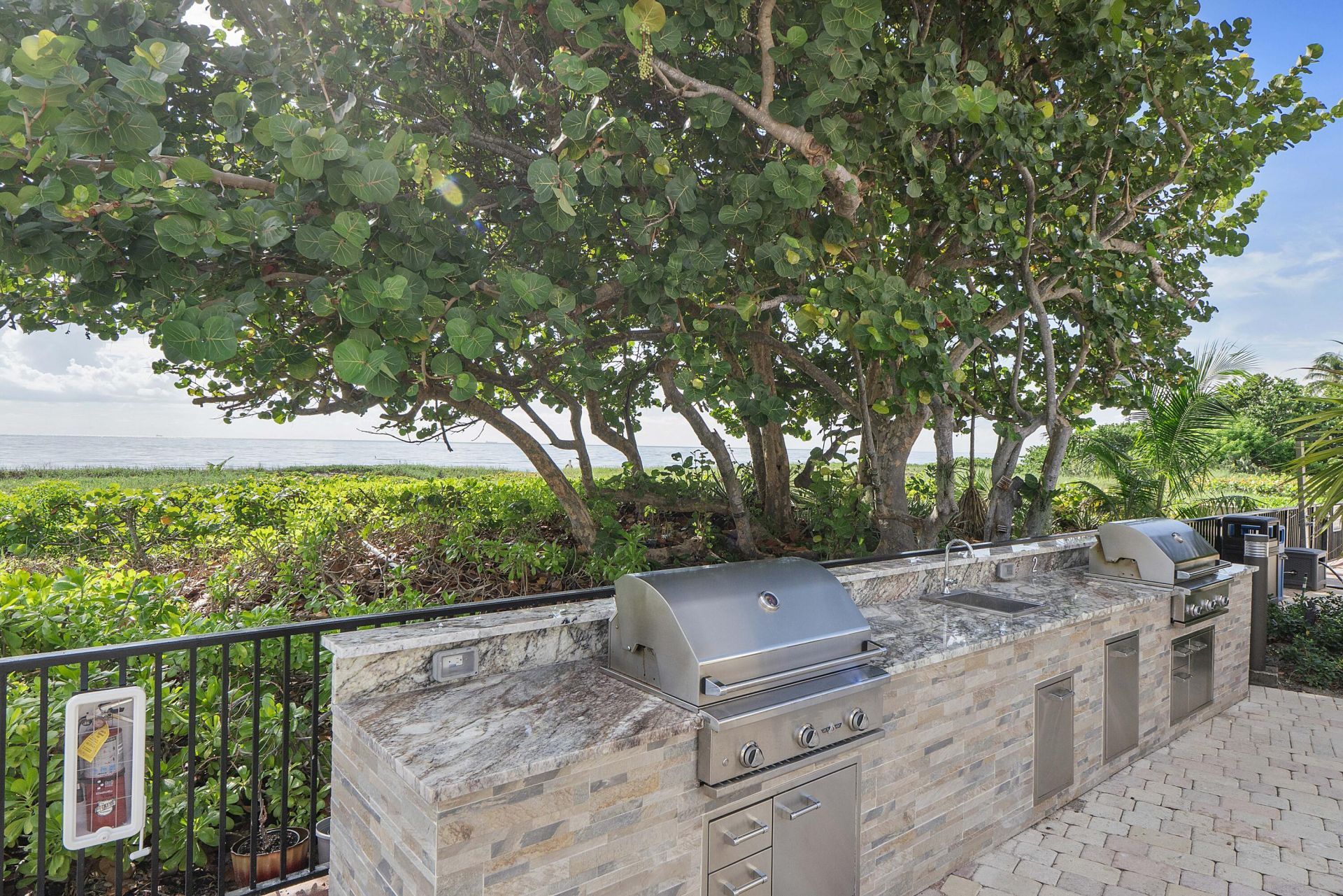 1900 S Ocean Boulevard, Unit 14T, Lauderdale by the Sea, FL 33062 Photo