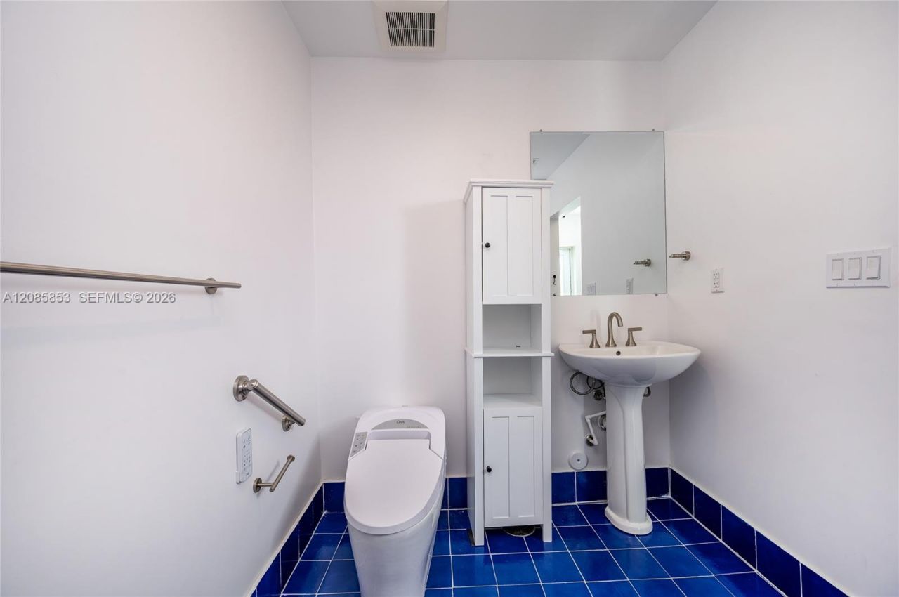6430 SW 21 St, West Miami, FL 33155 Photo