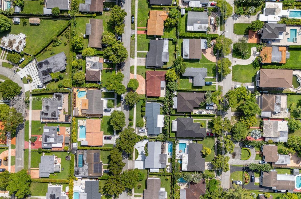 6430 SW 21 St, West Miami, FL 33155 Photo
