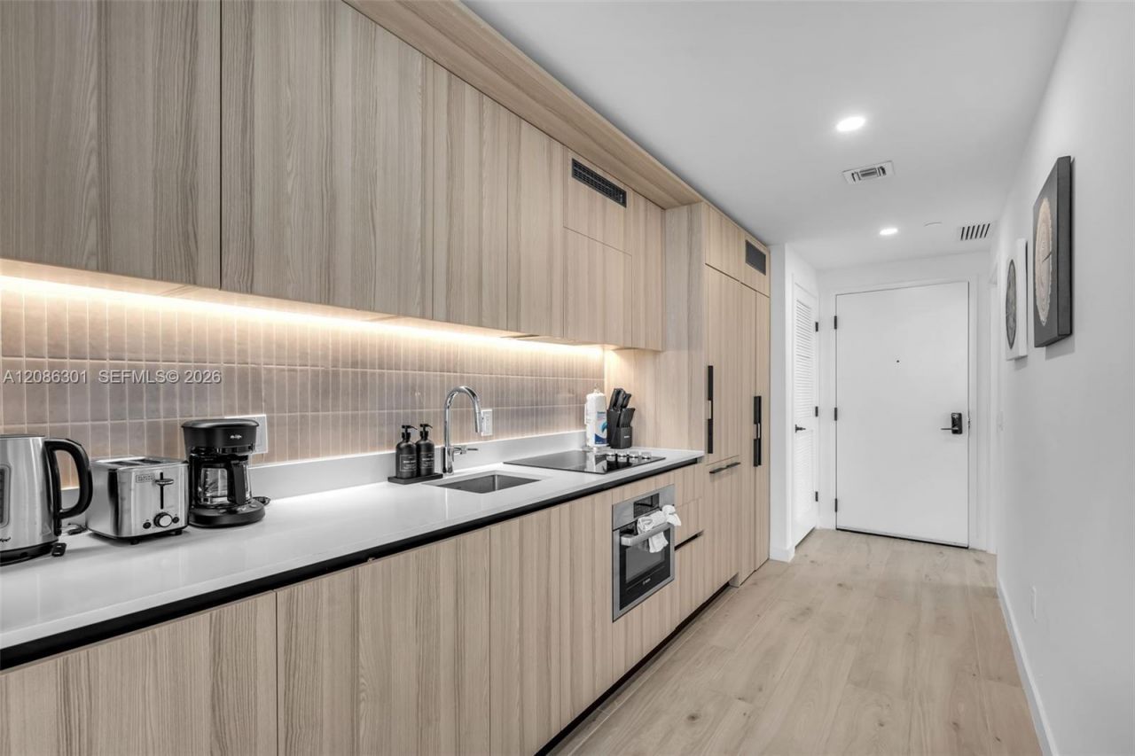 225 N Miami Ave, Unit 3501, Miami, FL 33128 Photo