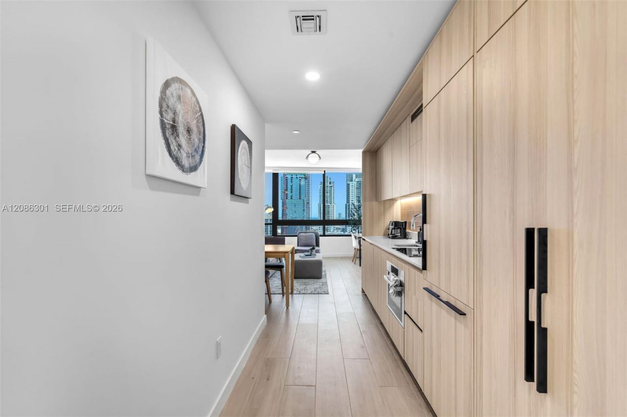 225 N Miami Ave, Unit 3501, Miami, FL 33128 Photo