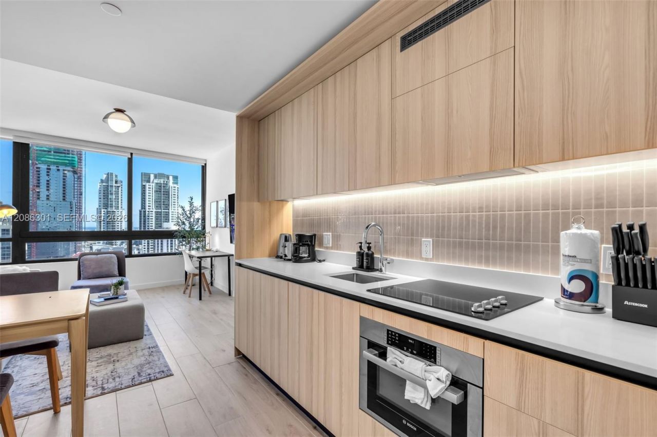 225 N Miami Ave, Unit 3501, Miami, FL 33128 Photo