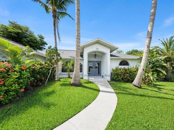 8896 Bracken Way , Fort Myers, FL 33908