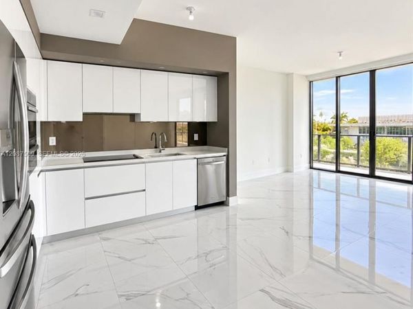 1170 E Hallandale Beach Blvd , Unit 306, Hallandale Beach, FL 33009