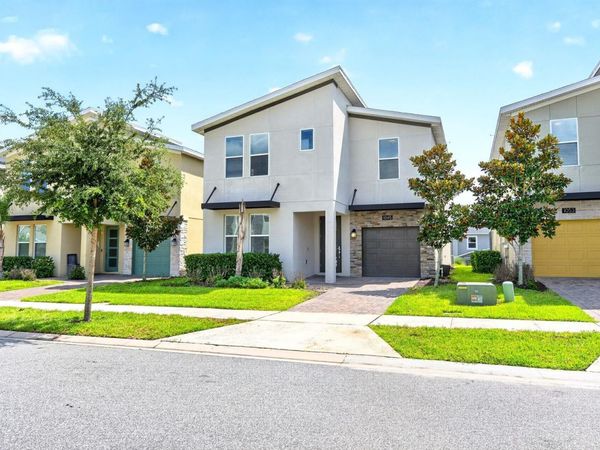 1045 LEADER STREET, DAVENPORT, FL 33896