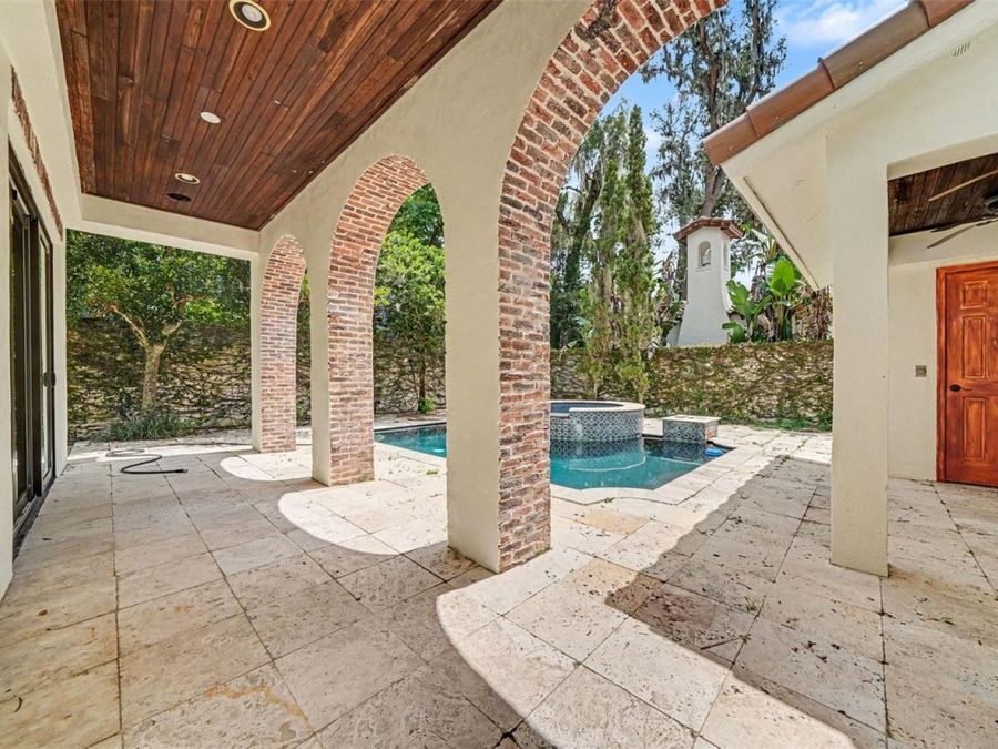 Property Image 46