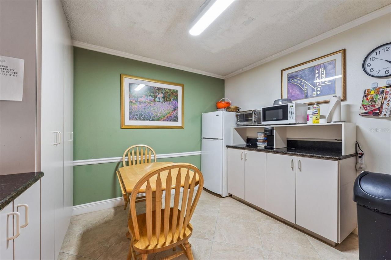 7210 Curry Ford Road, Unit 2B, Orlando, FL 32822 Photo