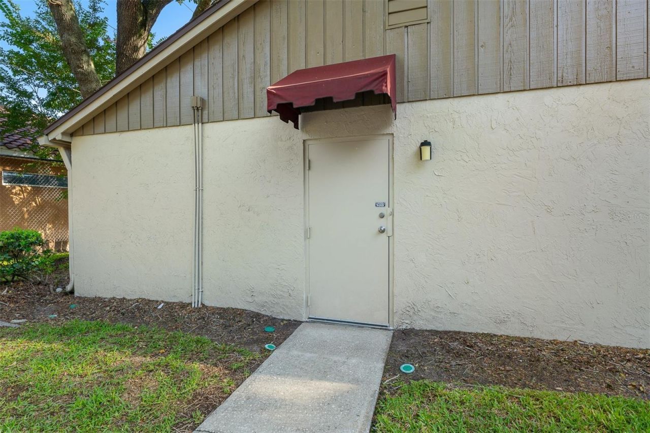 7210 Curry Ford Road, Unit 2B, Orlando, FL 32822 Photo