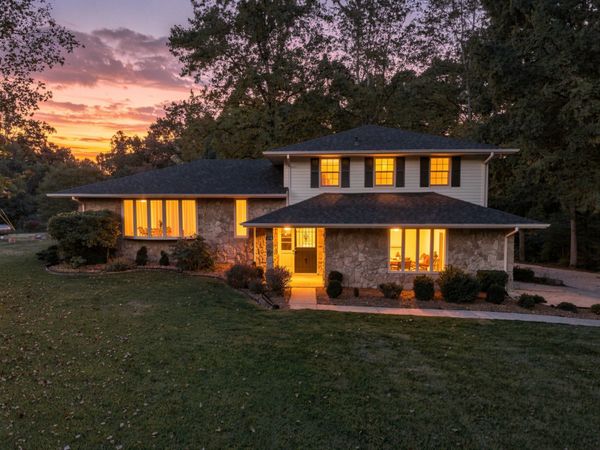 2730 Heights Circle Rd, Greenbrier, TN 37073
