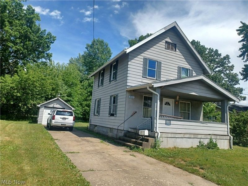 2031 Willard Avenue SE, Warren, OH 44484 Photo 1