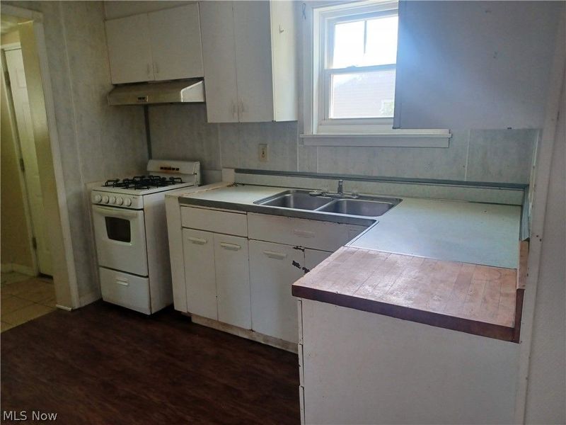 2031 Willard Avenue SE, Warren, OH 44484 Photo 9
