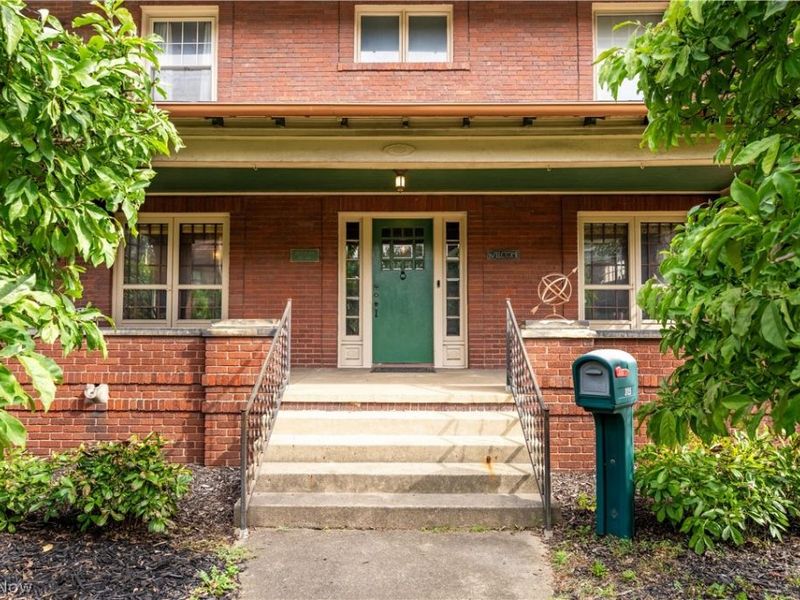 325 15th Street NW, Canton, OH 44703 Photo 3
