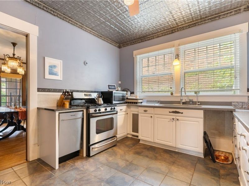 325 15th Street NW, Canton, OH 44703 Photo 9