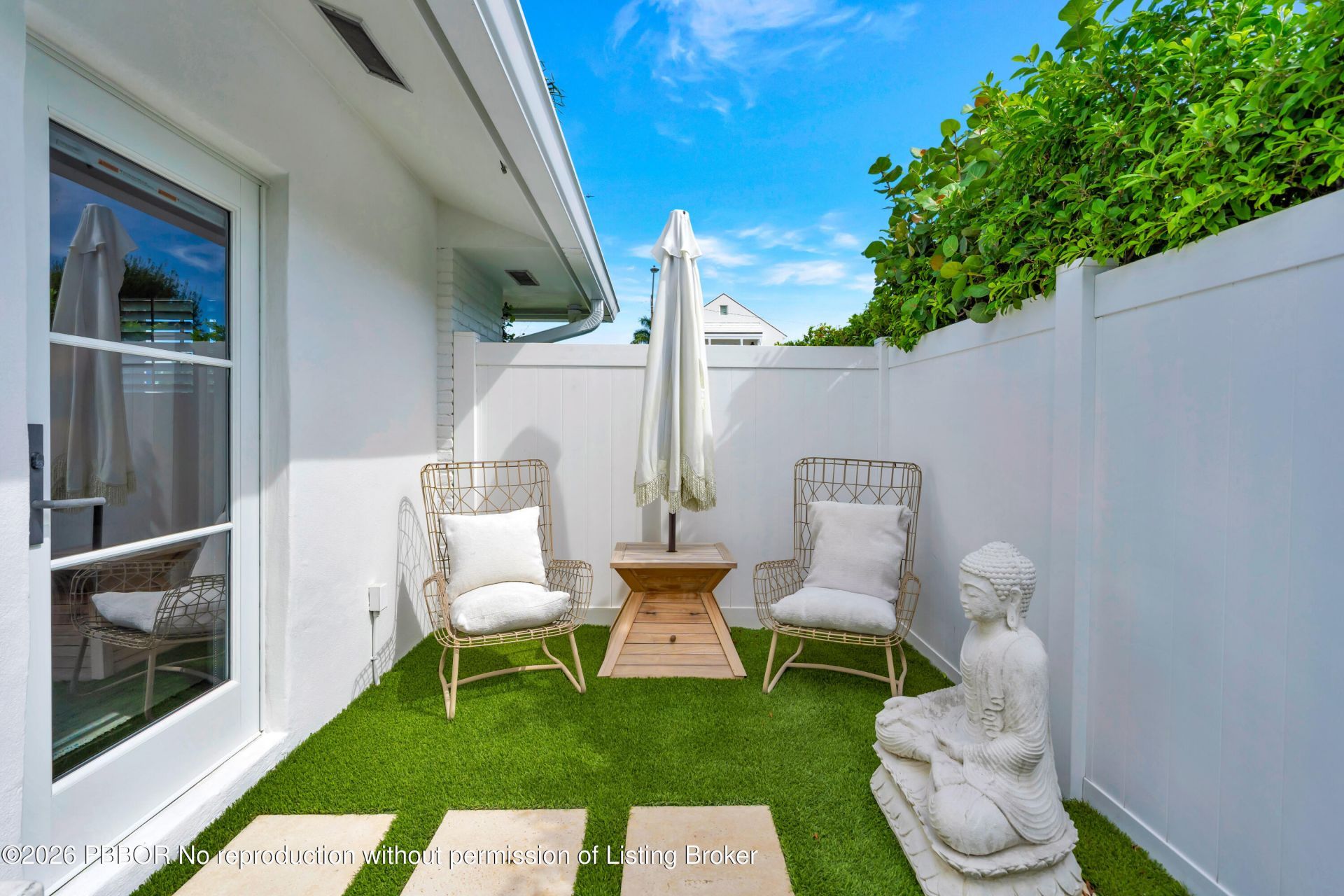 136 Worth Court S, West Palm Beach, FL 33405 Photo