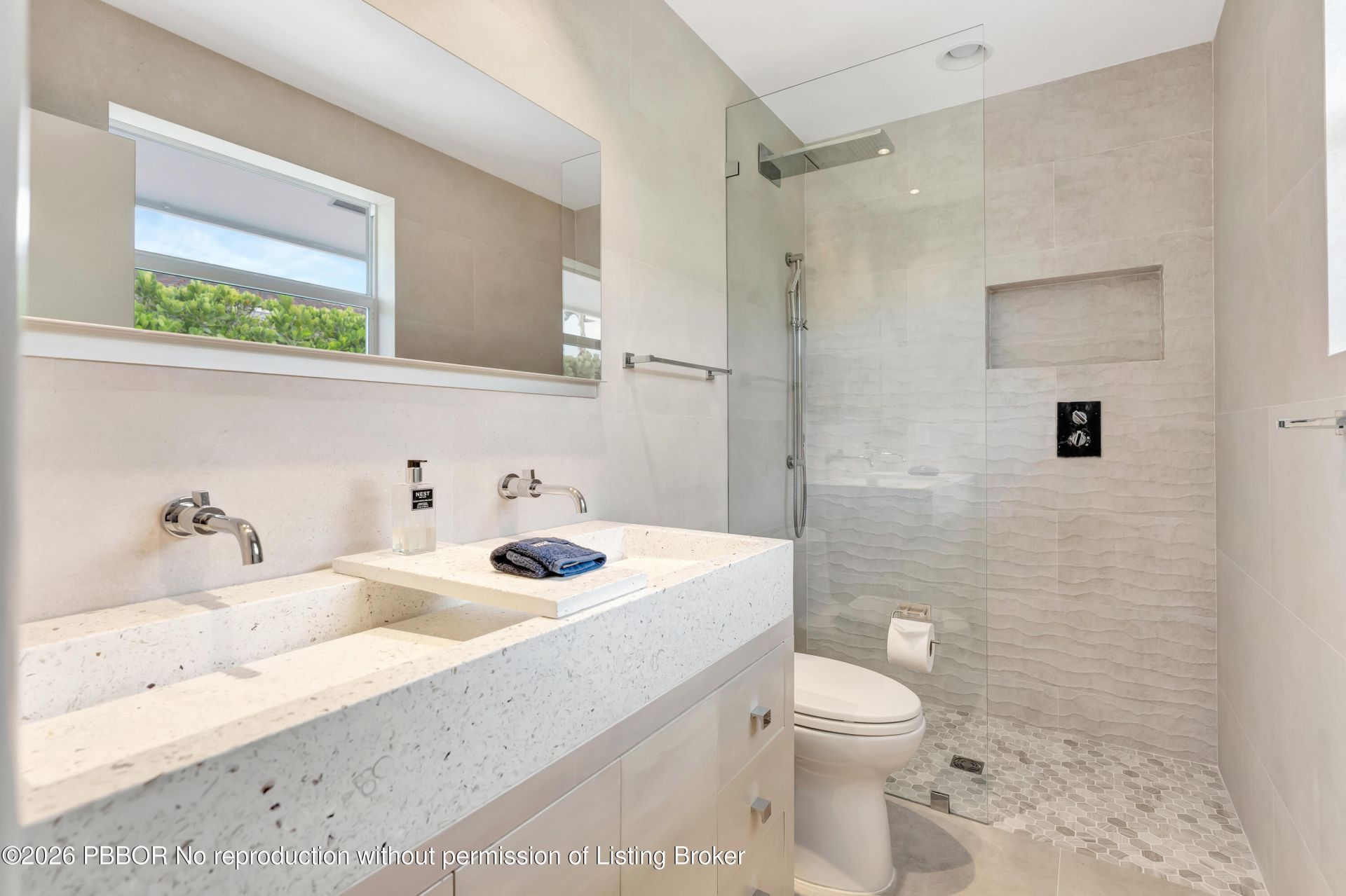 136 Worth Court S, West Palm Beach, FL 33405 Photo