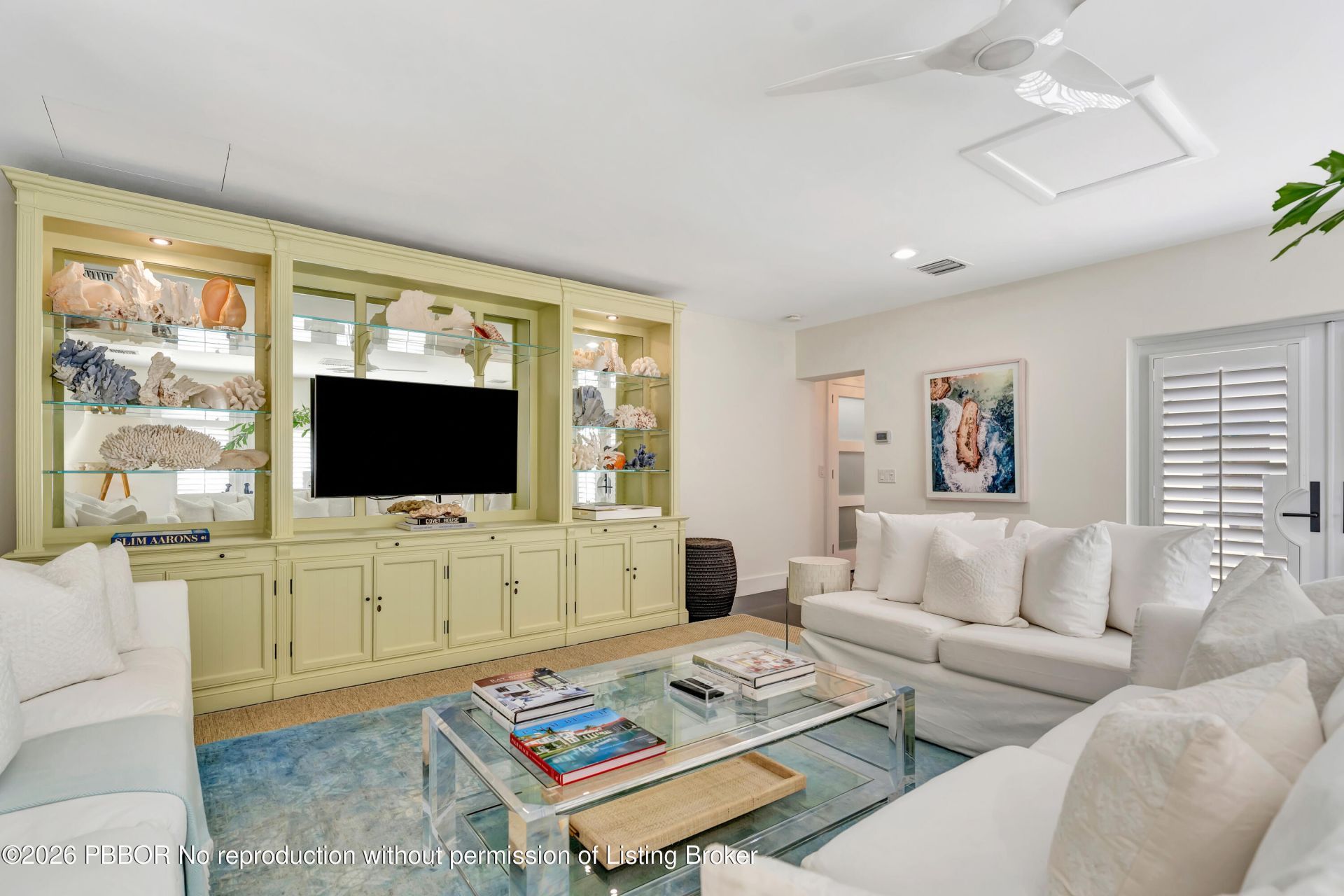 136 Worth Court S, West Palm Beach, FL 33405 Photo
