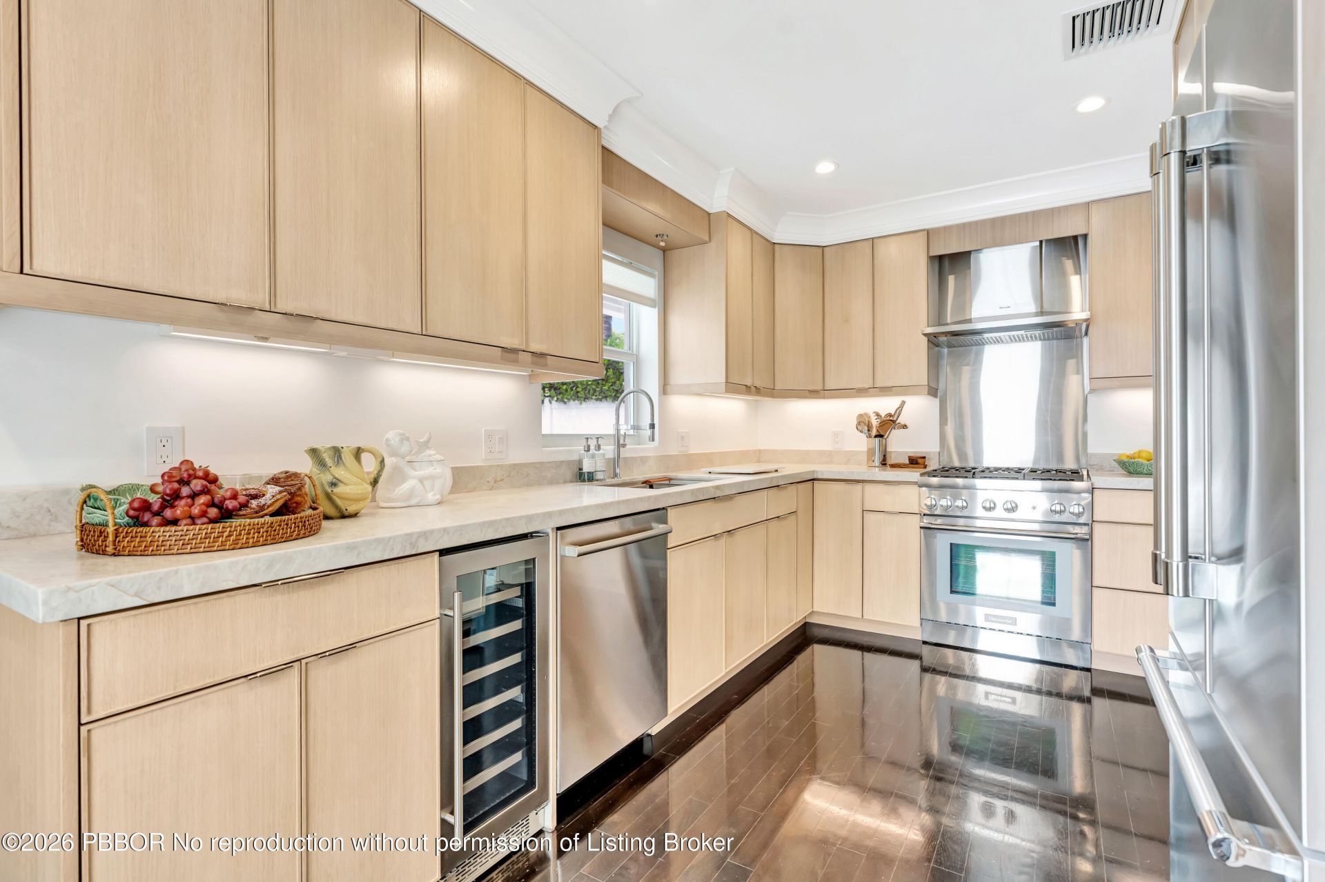 136 Worth Court S, West Palm Beach, FL 33405 Photo