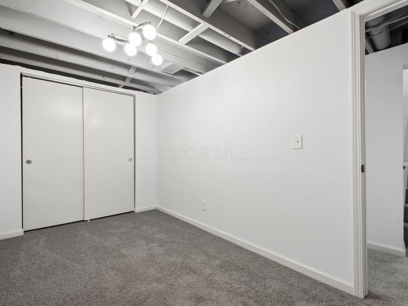 5145 Fullerton Drive , Columbus, OH 43232 Photo 32