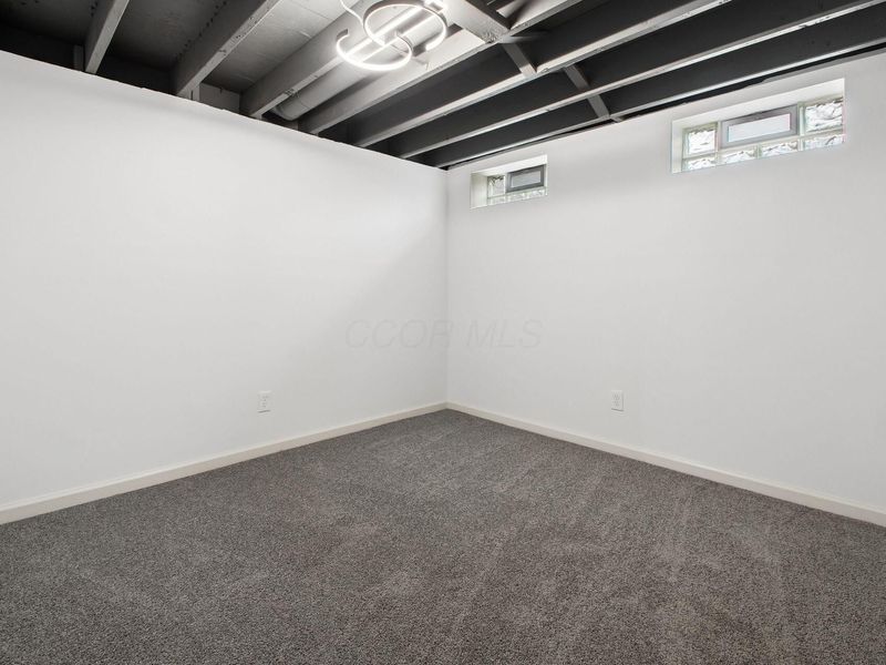 5145 Fullerton Drive , Columbus, OH 43232 Photo 34