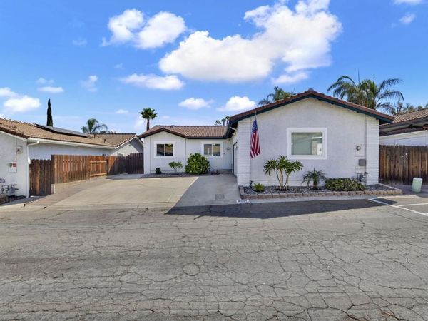 8507 Happy Way N, El Cajon, CA 92021
