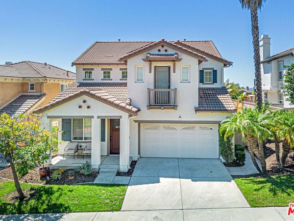 2259 Junipero Avenue, Signal Hill, CA 90755
