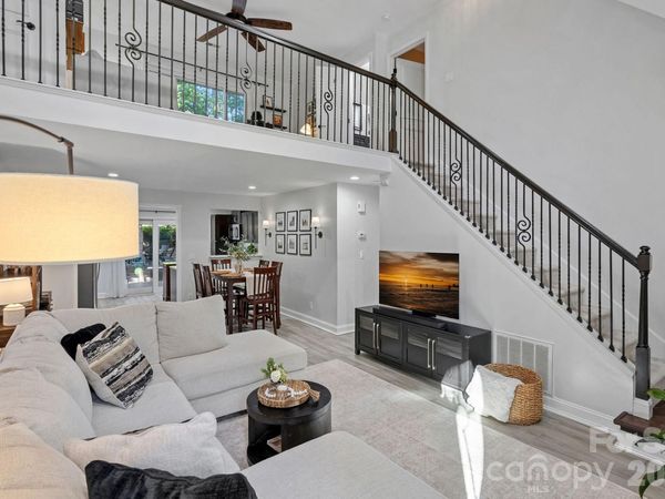 8331 Trail View Drive, Charlotte, NC 28226