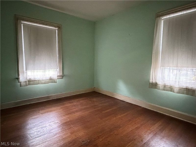 1057 Mozina Drive, Cleveland, OH 44119 Photo 5