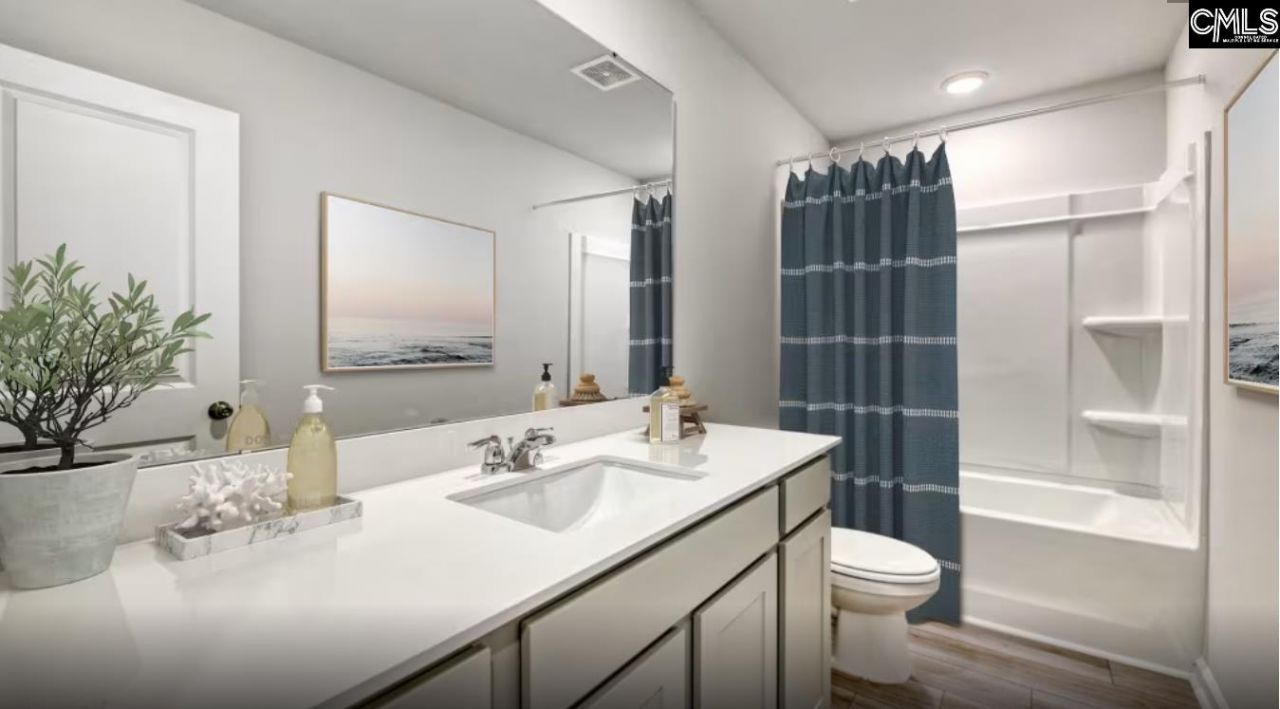 1125 Rockshire  Photo 7