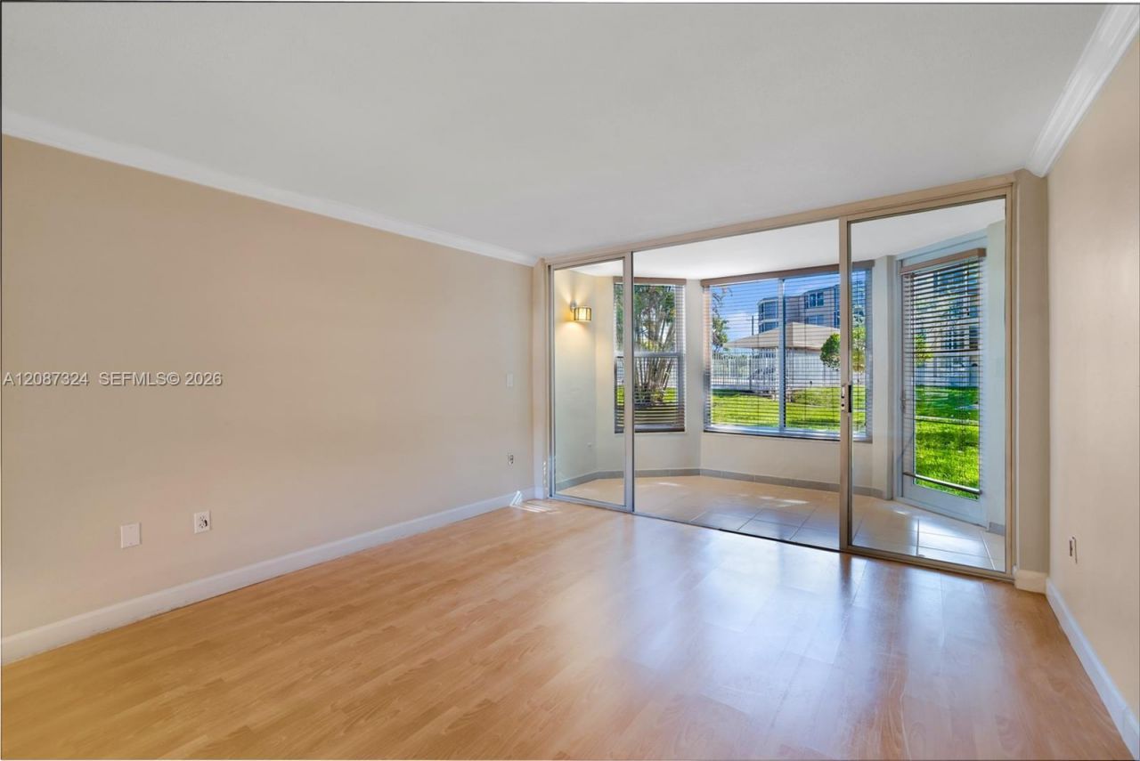 1401 NE 191st St, Unit D107, Miami, FL 33179 Photo