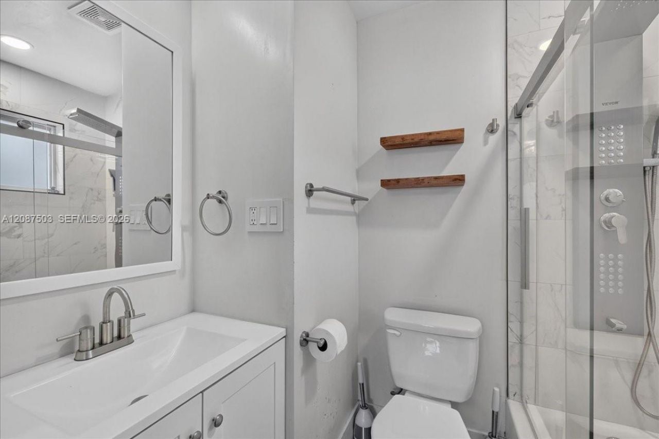 1131 N 75th Ave, Unit 1131, Hollywood, FL 33024 Photo
