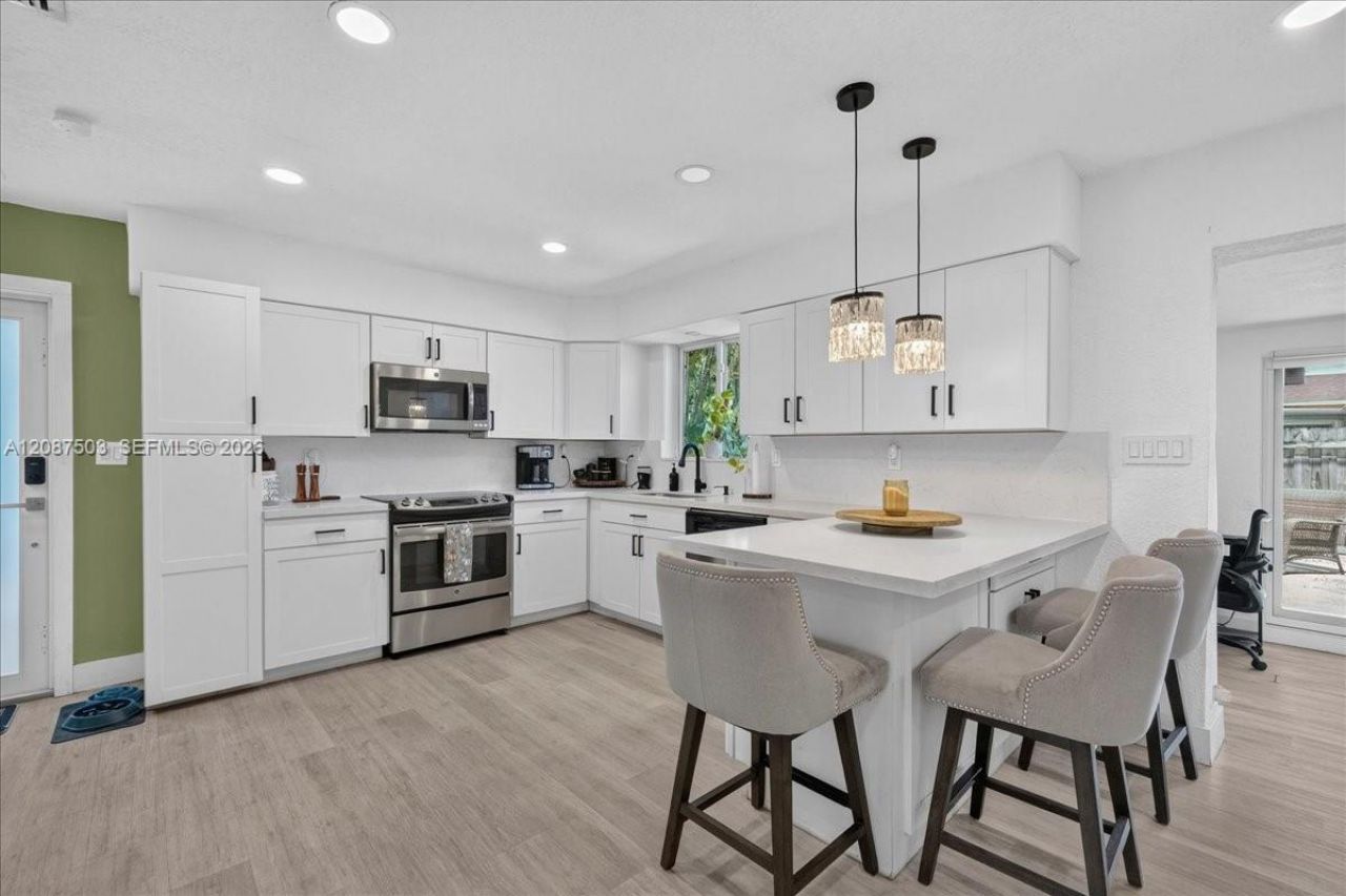 1131 N 75th Ave, Unit 1131, Hollywood, FL 33024 Photo