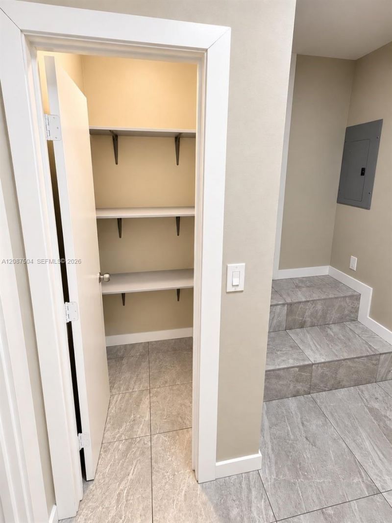1418 NW 101st St, Miami, FL 33147 Photo