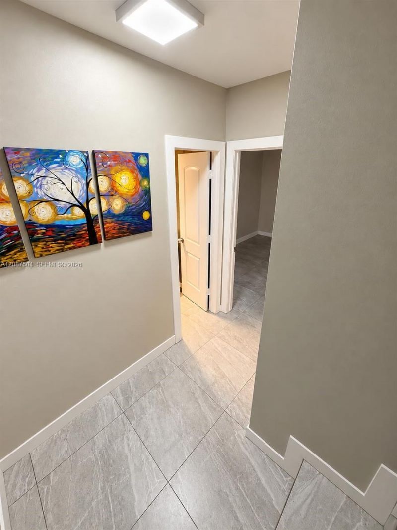 1418 NW 101st St, Miami, FL 33147 Photo
