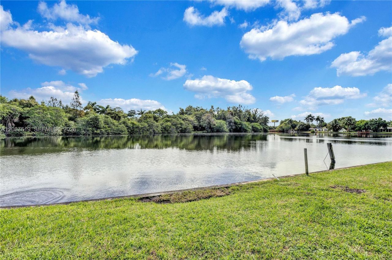 217 N 31st Ave, Hollywood, FL 33021 Photo