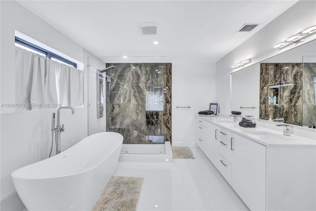 217 N 31st Ave, Hollywood, FL 33021 Photo
