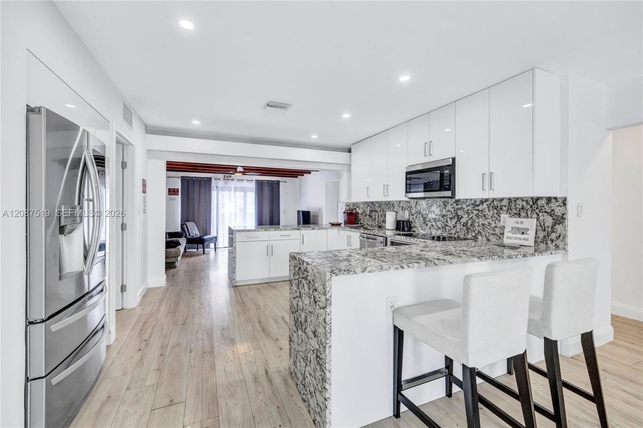 217 N 31st Ave, Hollywood, FL 33021 Photo