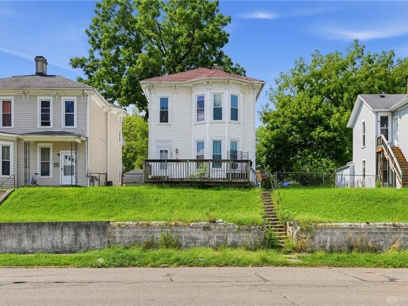 207 S Shaffer Street, Springfield, OH 45506 Photo 3