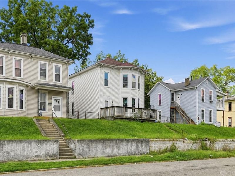 207 S Shaffer Street, Springfield, OH 45506 Photo 4