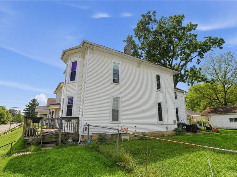 207 S Shaffer Street, Springfield, OH 45506 Photo 5
