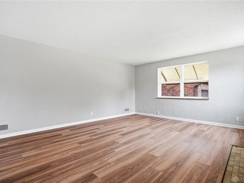 1546 Earlham Drive, Dayton, OH 45406 Photo 9