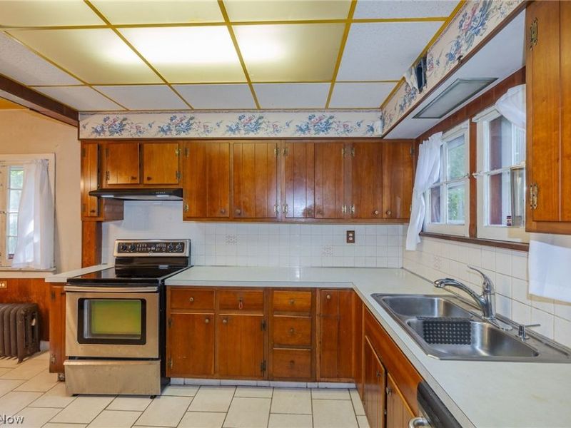3396 Chalfant Road, Shaker Heights, OH 44120 Photo 10