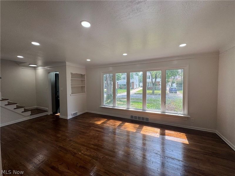 4029 Hinsdale Road, South Euclid, OH 44121 Photo 2
