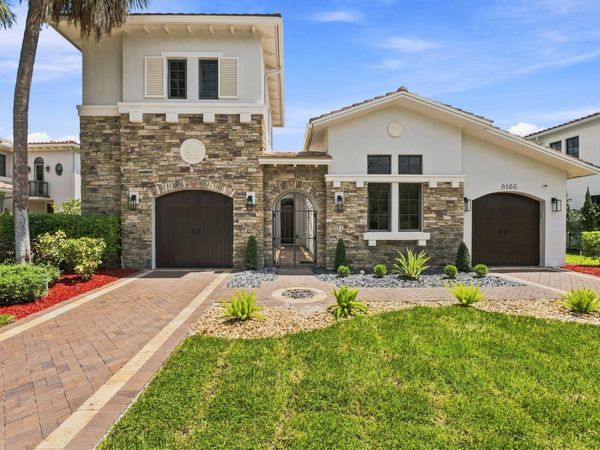 8166 Emerald Avenue, Parkland, FL 33076