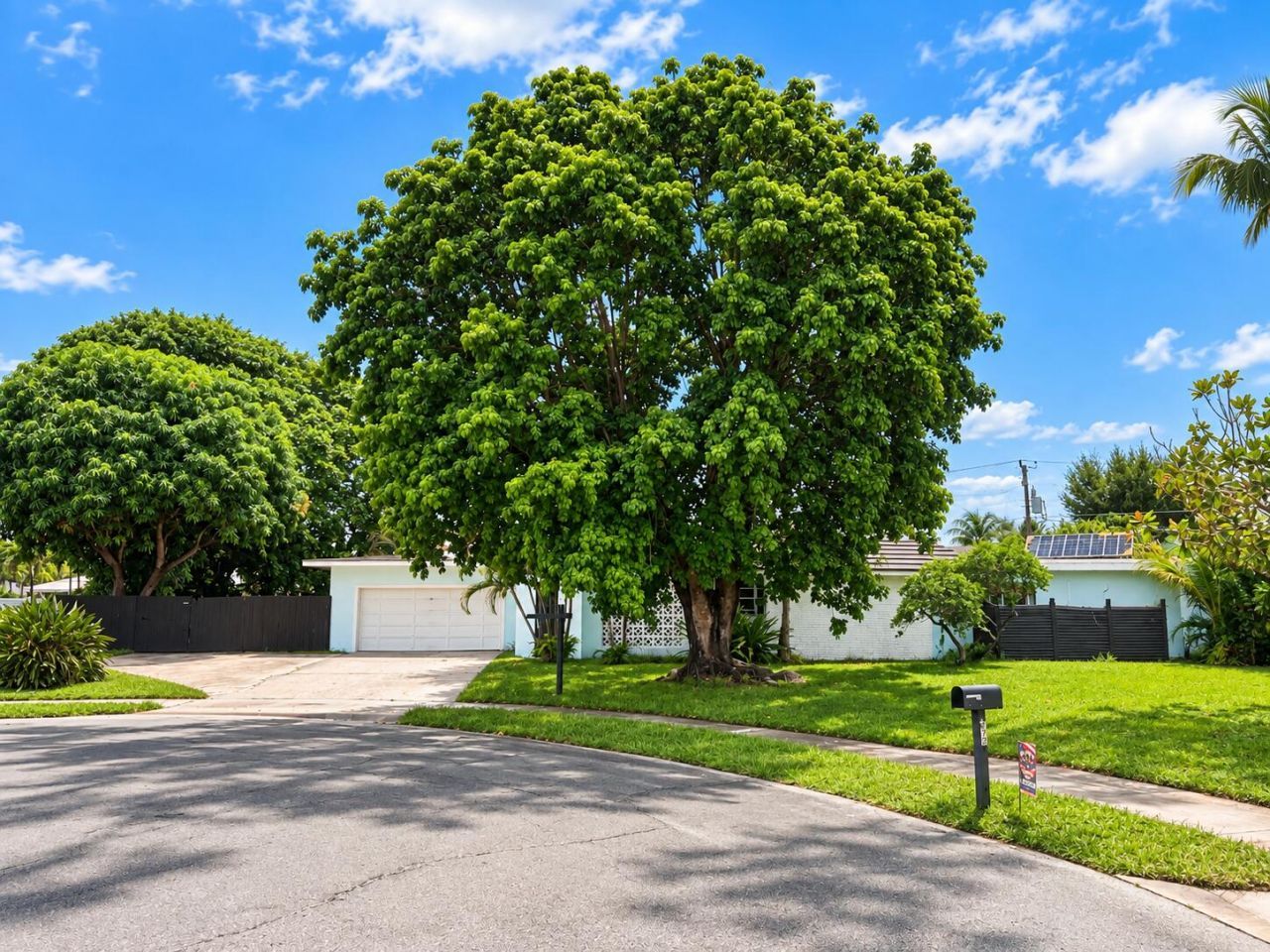 878 Fathom Court, North Palm Beach, FL 33408 Photo