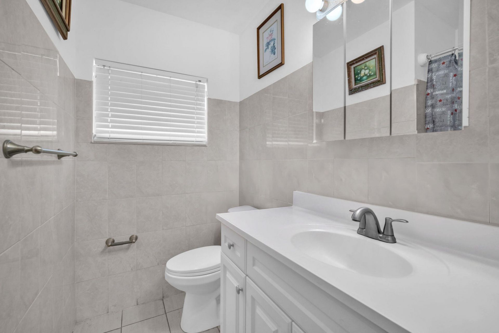 461 NW 17th Place, Fort Lauderdale, FL 33311 Photo