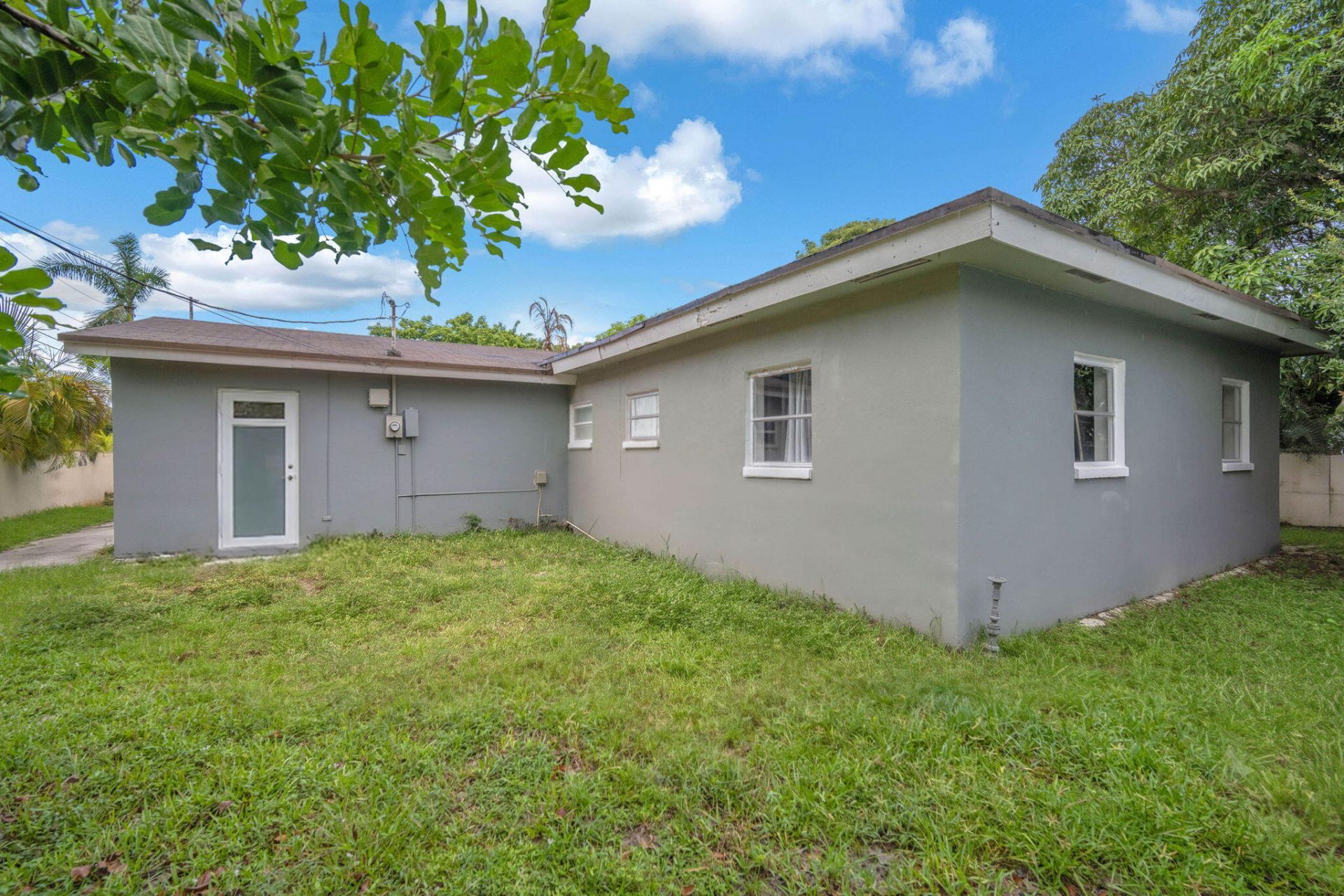 461 NW 17th Place, Fort Lauderdale, FL 33311 Photo