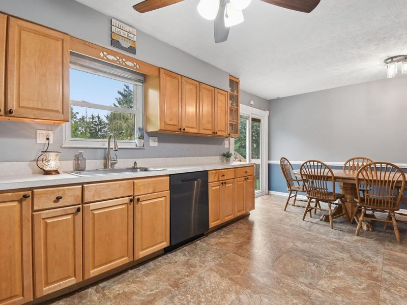 9191 Carriage Lane , Pickerington, OH 43147 Photo 15