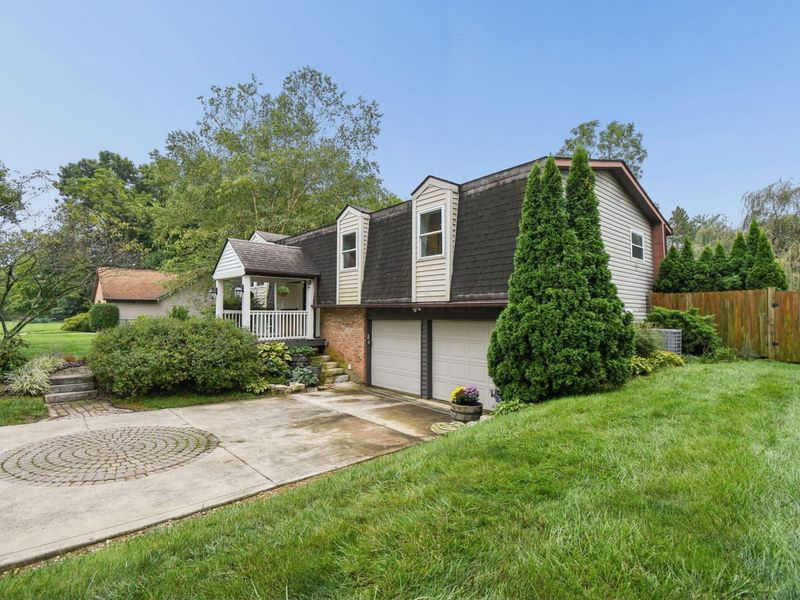 9191 Carriage Lane , Pickerington, OH 43147 Photo 3